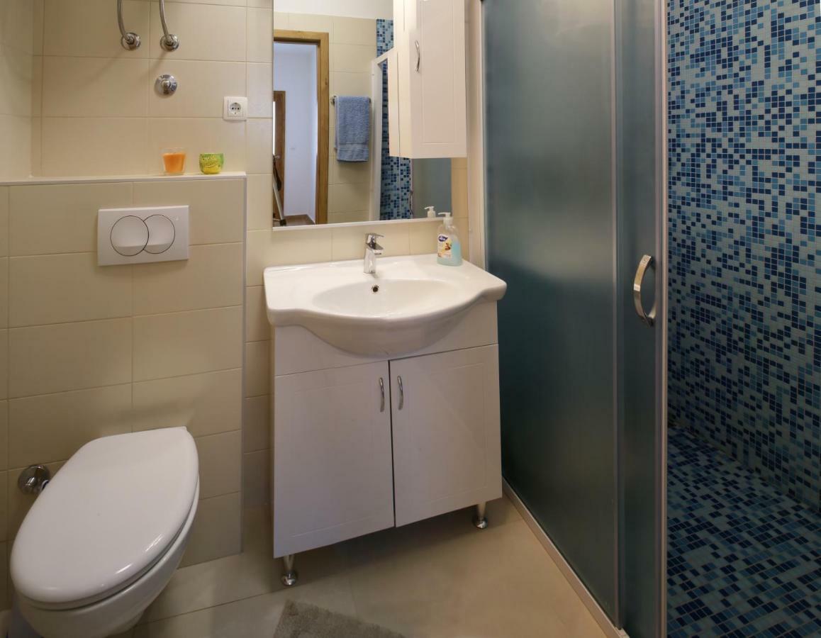 Apartman Zara Razanj Exterior photo