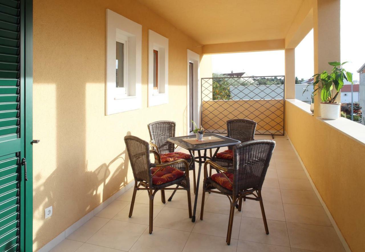 Apartman Zara Razanj Exterior photo